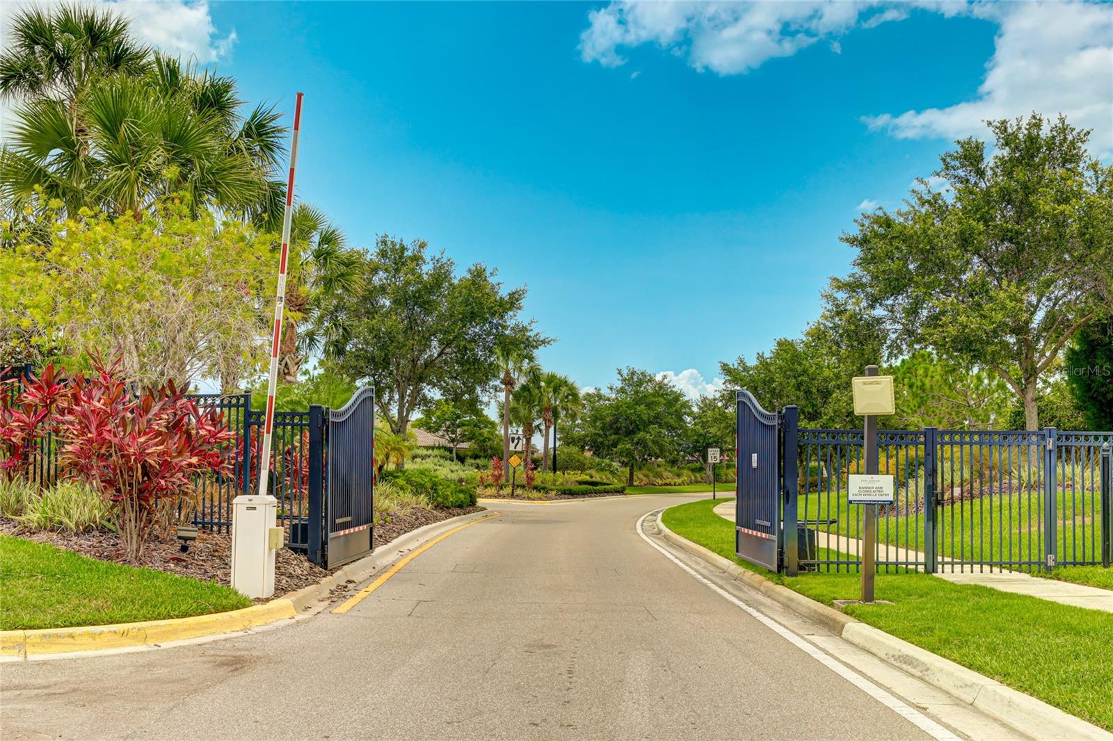 ESPLANADE AT ARTISAN LAKES - Residential