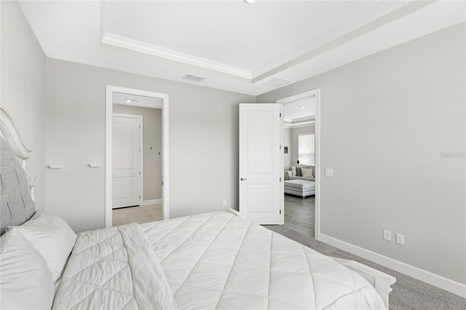 ESPLANADE AT ARTISAN LAKES - Residential