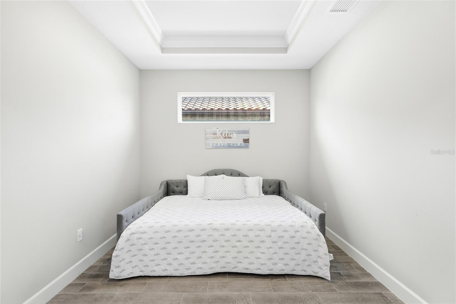 ESPLANADE AT ARTISAN LAKES - Residential