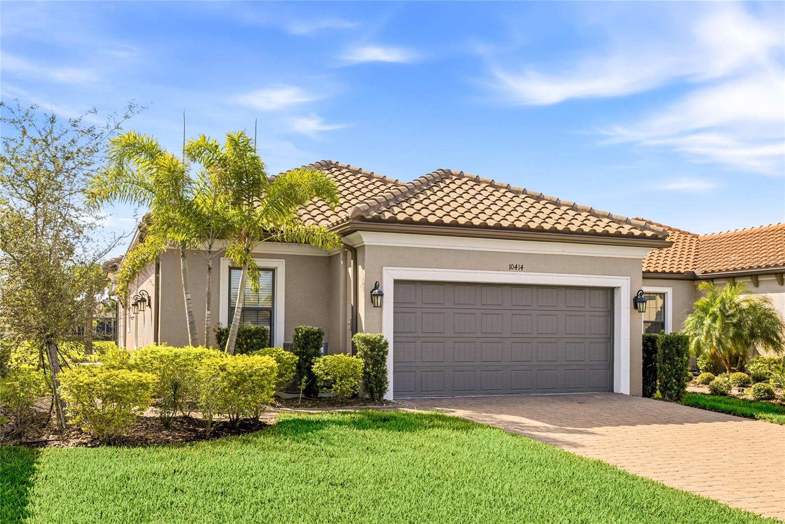 ESPLANADE AT ARTISAN LAKES - Residential