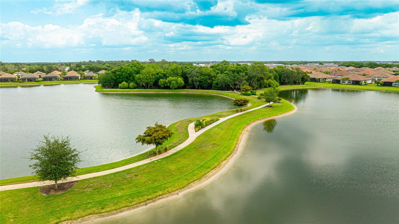 ESPLANADE AT ARTISAN LAKES - Residential