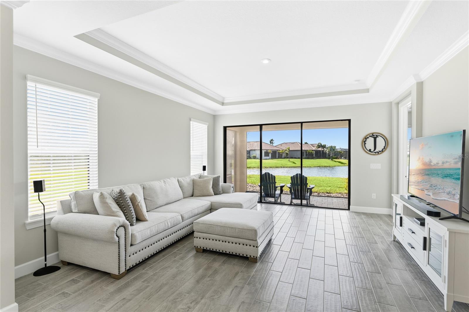 ESPLANADE AT ARTISAN LAKES - Residential