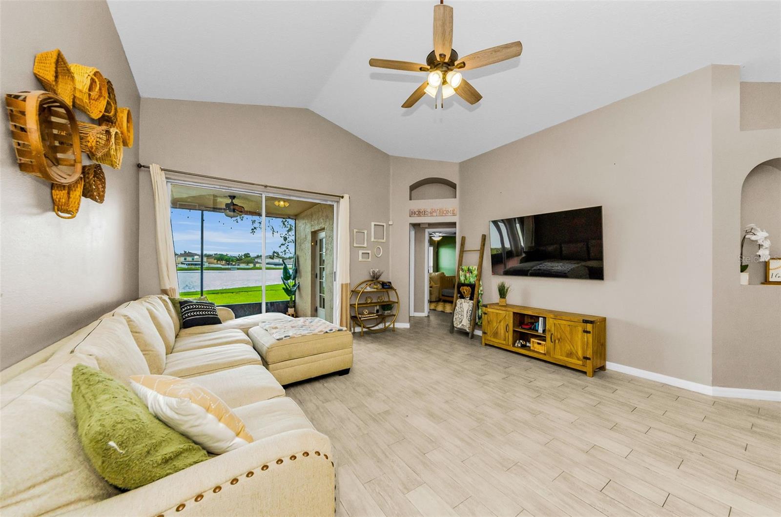 SOUTH FORK UNIT 10 - Residential