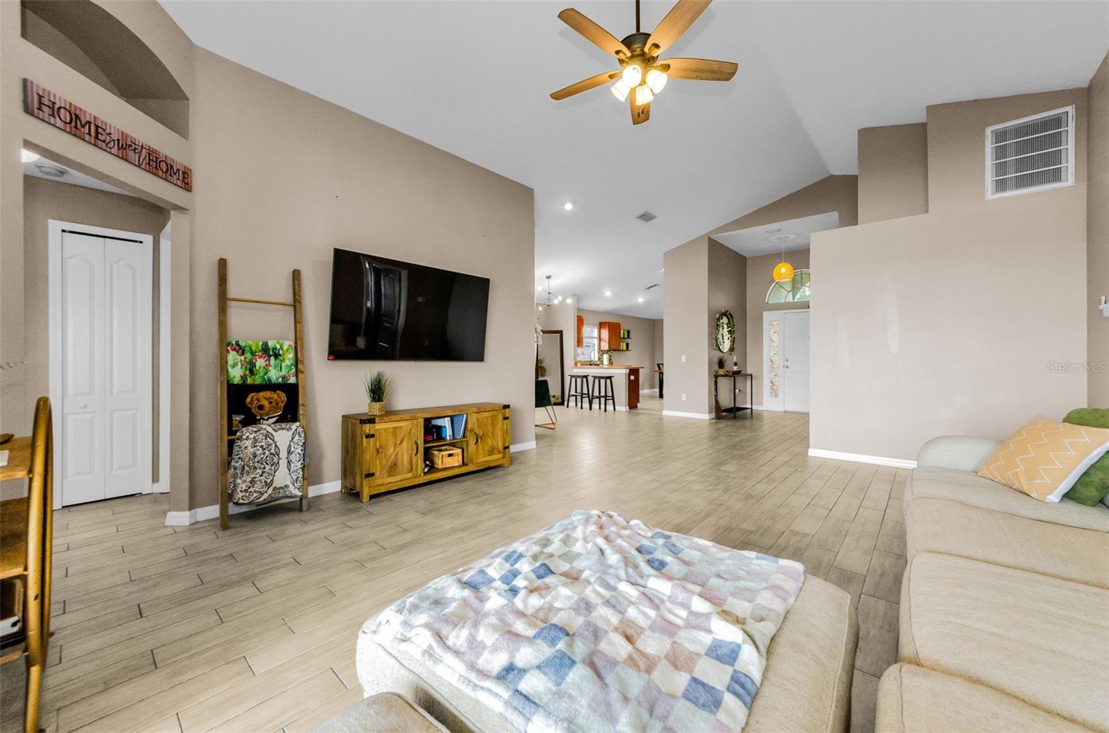 SOUTH FORK UNIT 10 - Residential