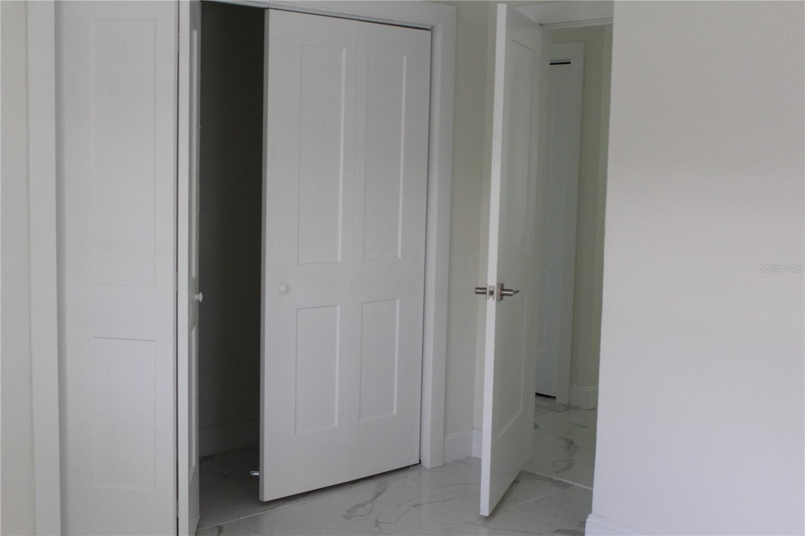 DIXIE SHORES UNIT 01 REP - Residential