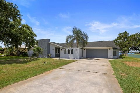 Tiny photo for 11930 W Bayshore Drive, Crystal River, FL 34429 (MLS # W7884640)