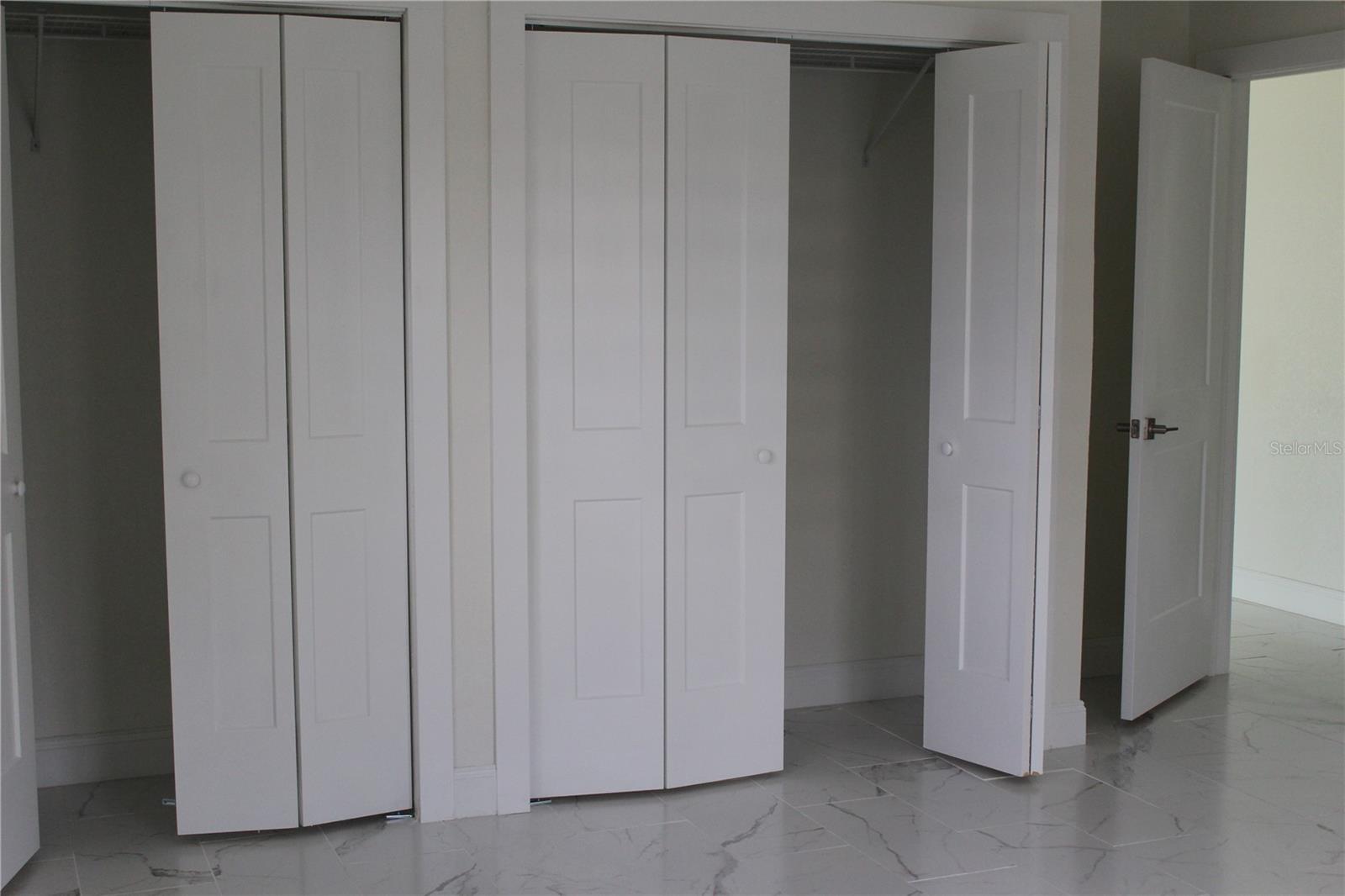 DIXIE SHORES UNIT 01 REP - Residential