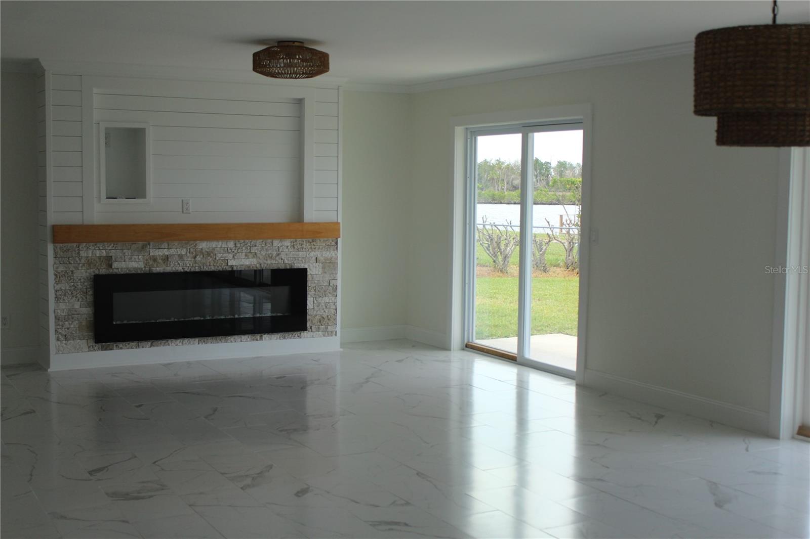 DIXIE SHORES UNIT 01 REP - Residential