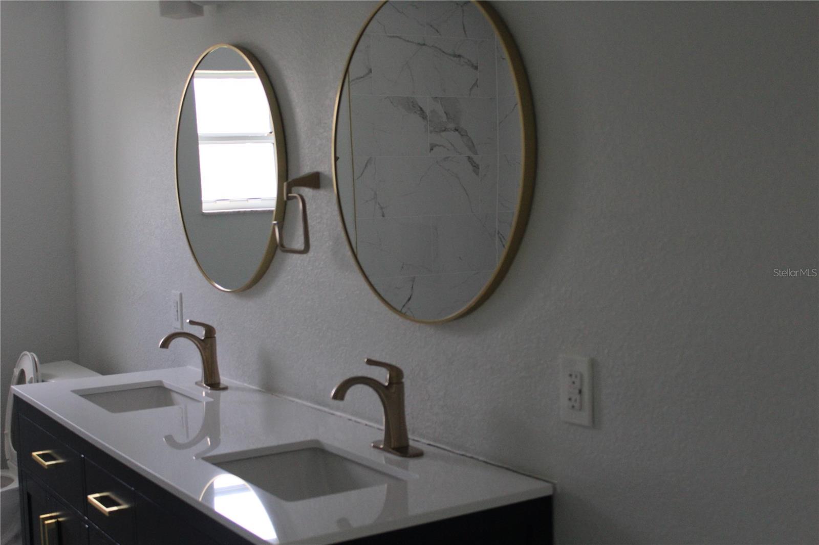 DIXIE SHORES UNIT 01 REP - Residential