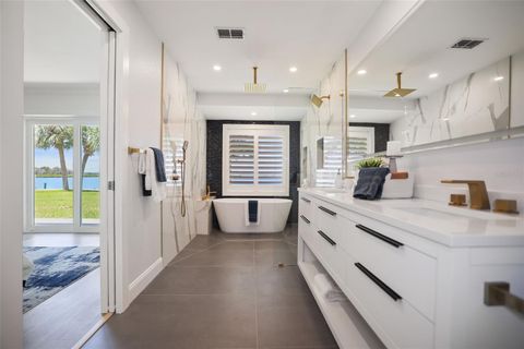 Tiny photo for 11930 W Bayshore Drive, Crystal River, FL 34429 (MLS # W7884640)