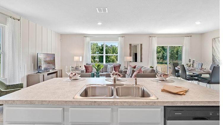 2932 WATERLILY WAY