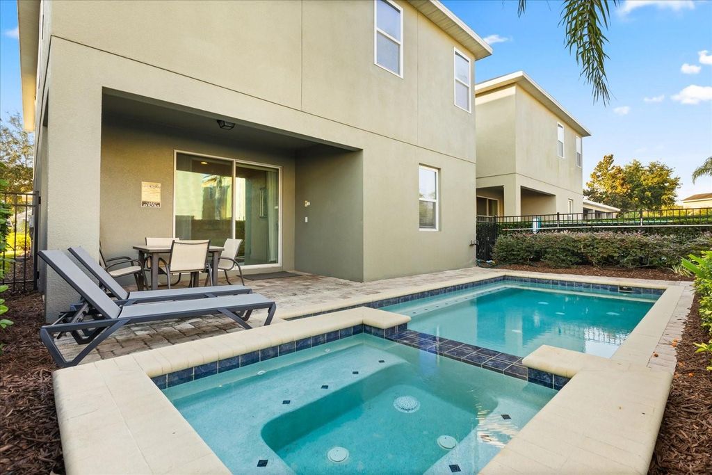 Photo of 7615 Brookhurst Lane, Kissimmee, FL 34747 (MLS # O6361242)