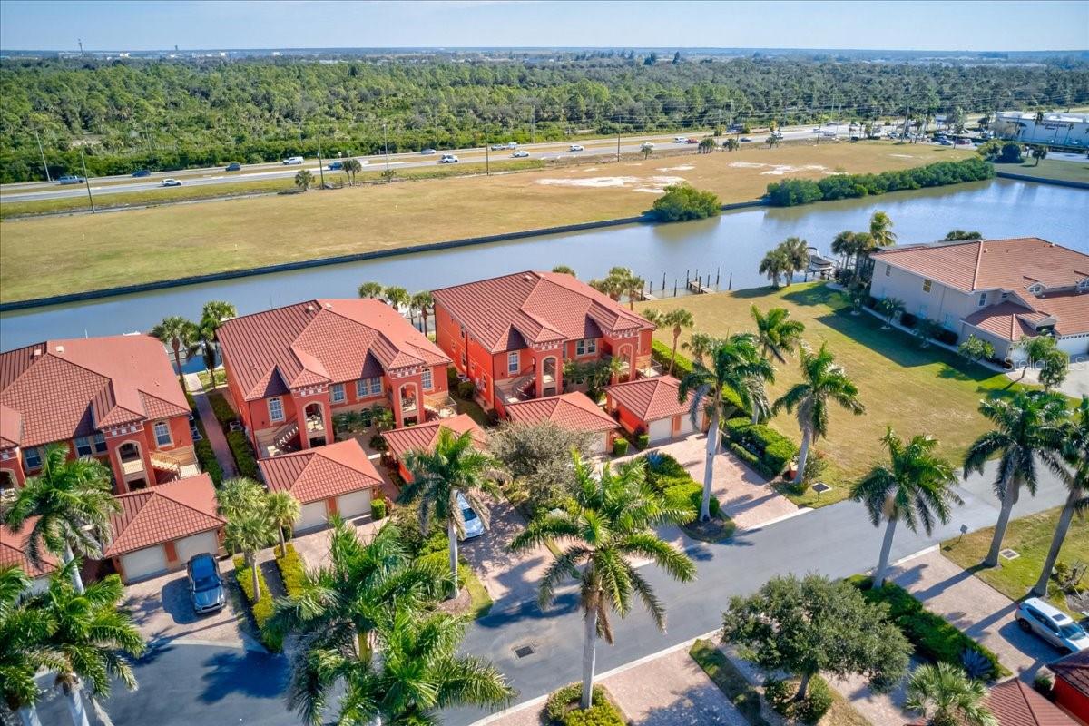 MONDAVI BAY VILLAS 01 BLDG 10 - Residential