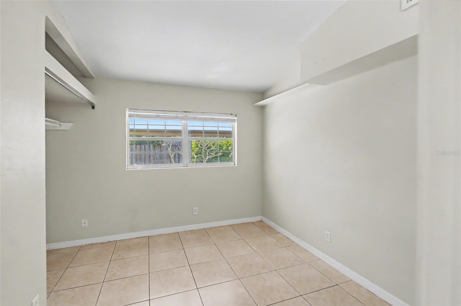 KENSINGTON PARK - Residential