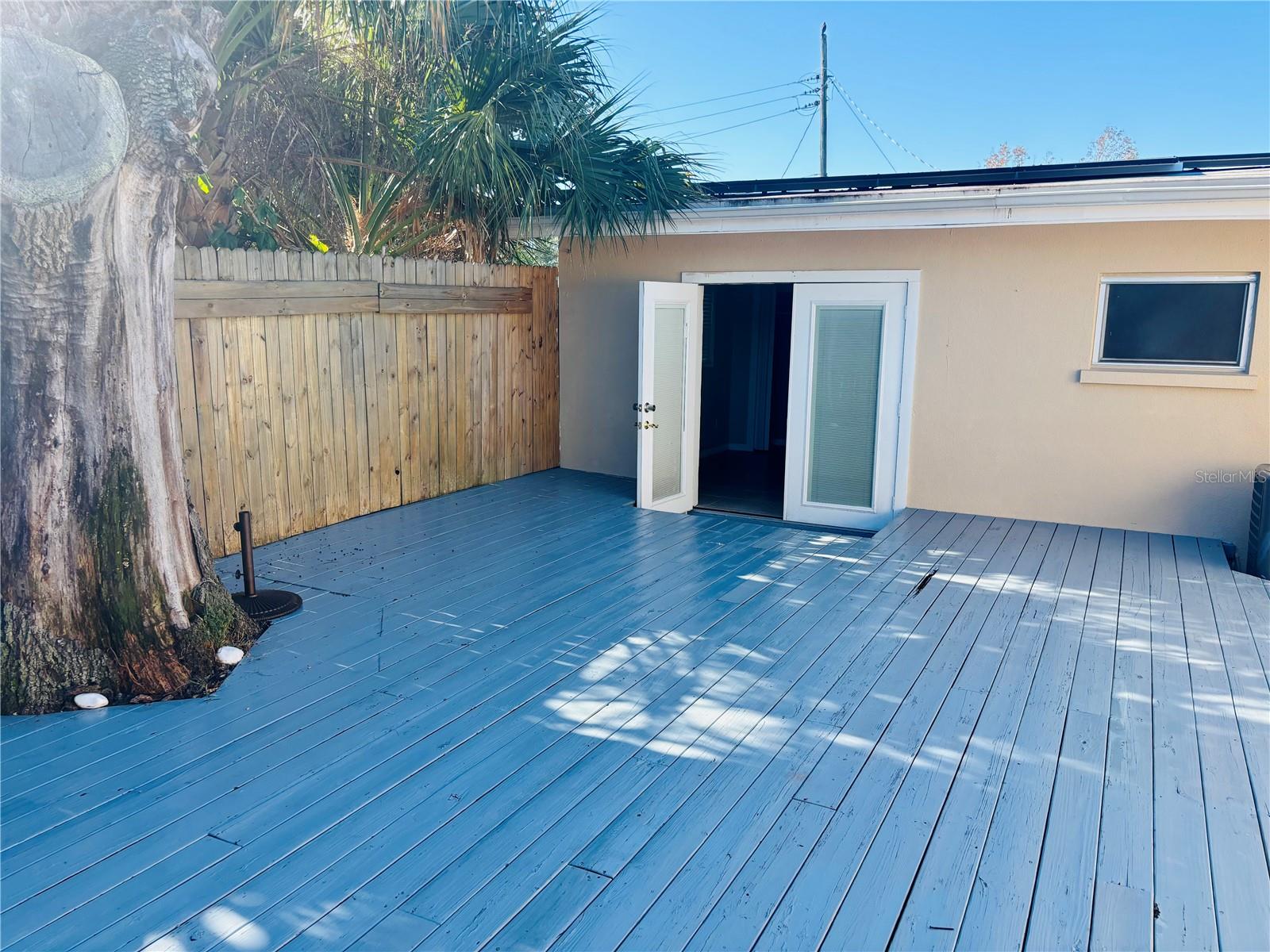 KENSINGTON PARK - Residential