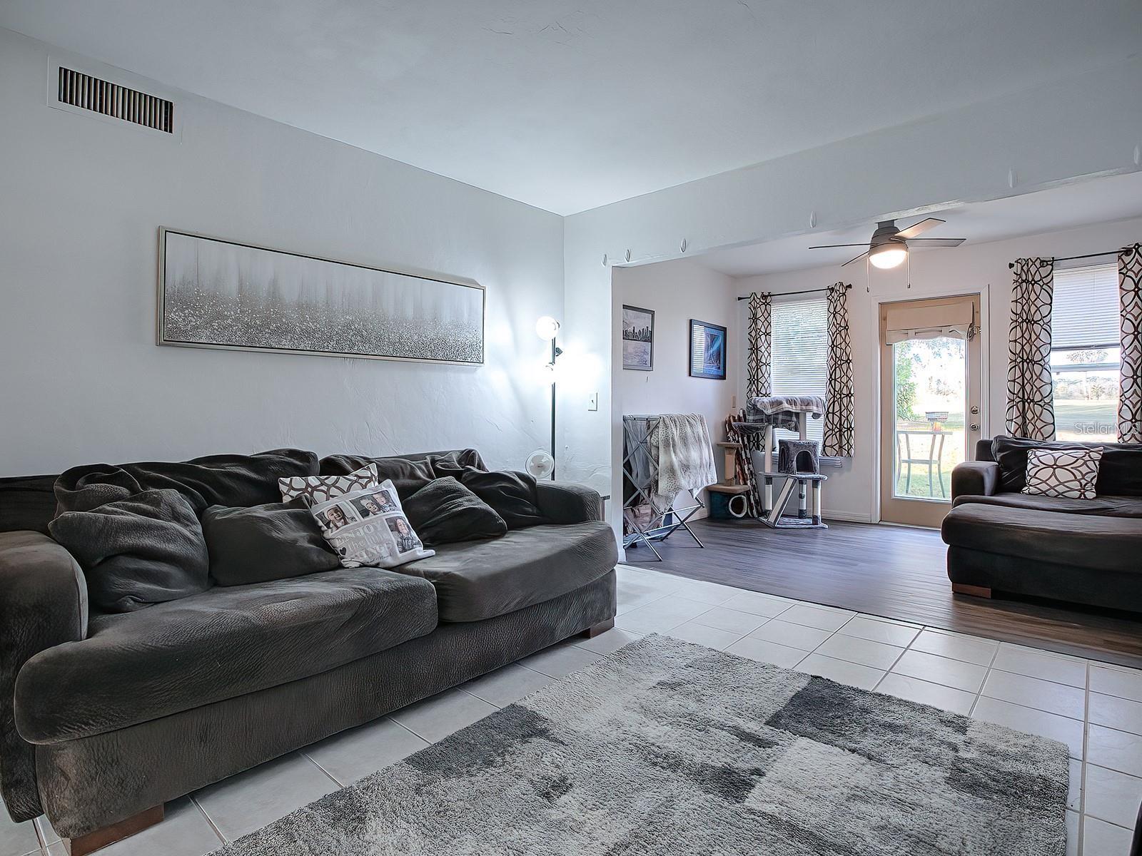 SANDALWOOD CONDO - Residential