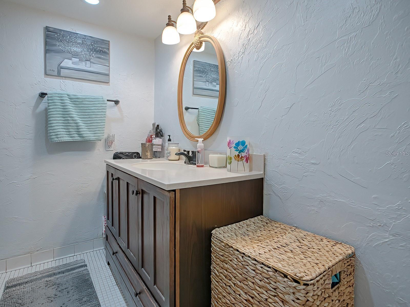 SANDALWOOD CONDO - Residential