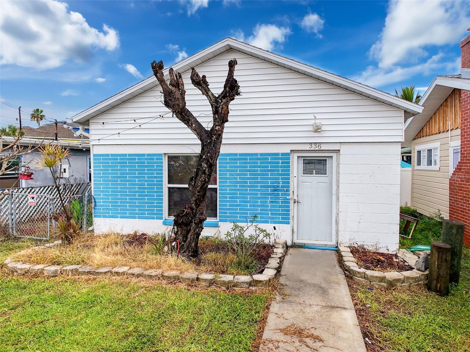 PAGES REP OF MITCHELLS BEACH 2 - Residential