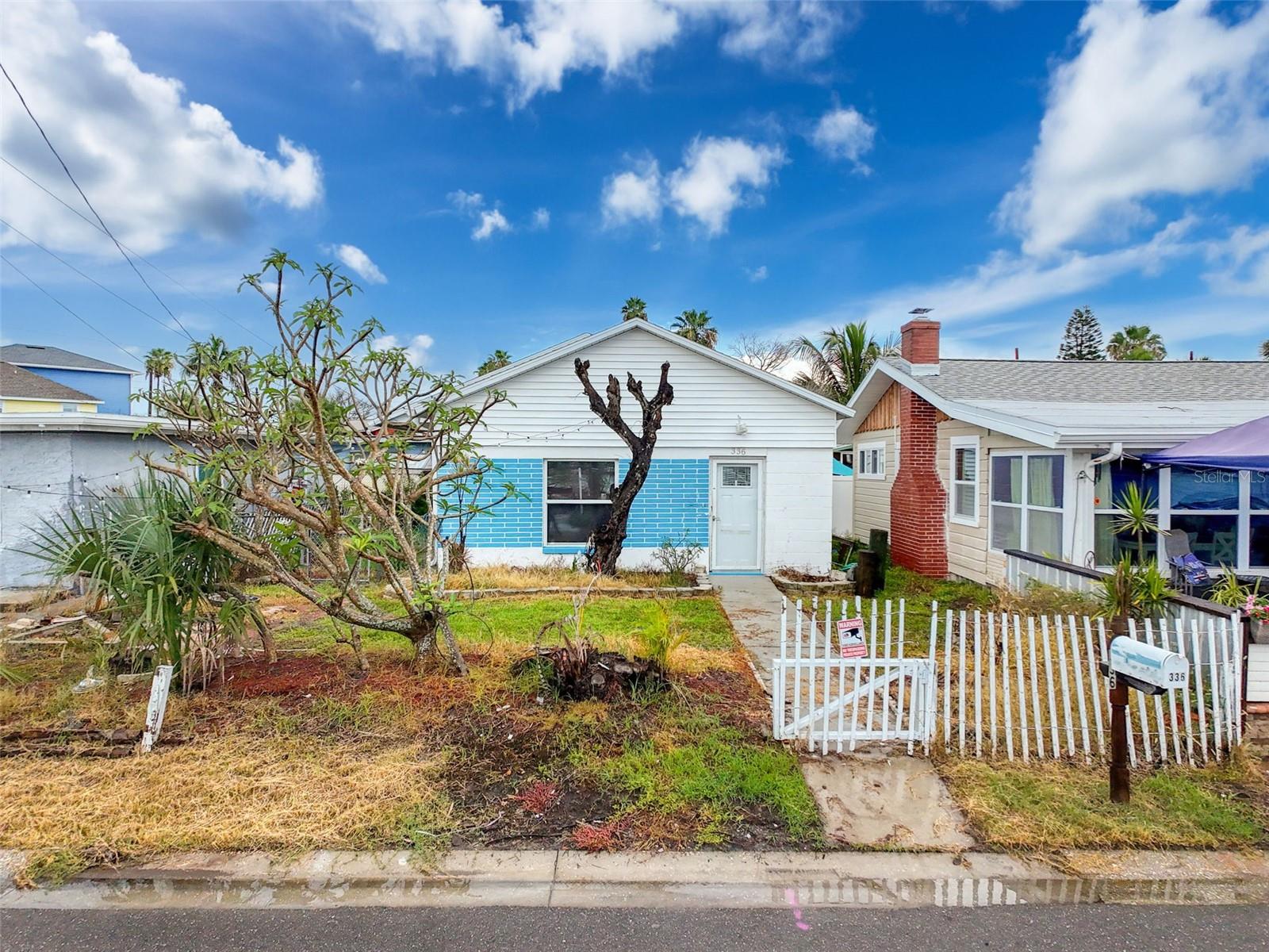PAGES REP OF MITCHELLS BEACH 2 - Residential