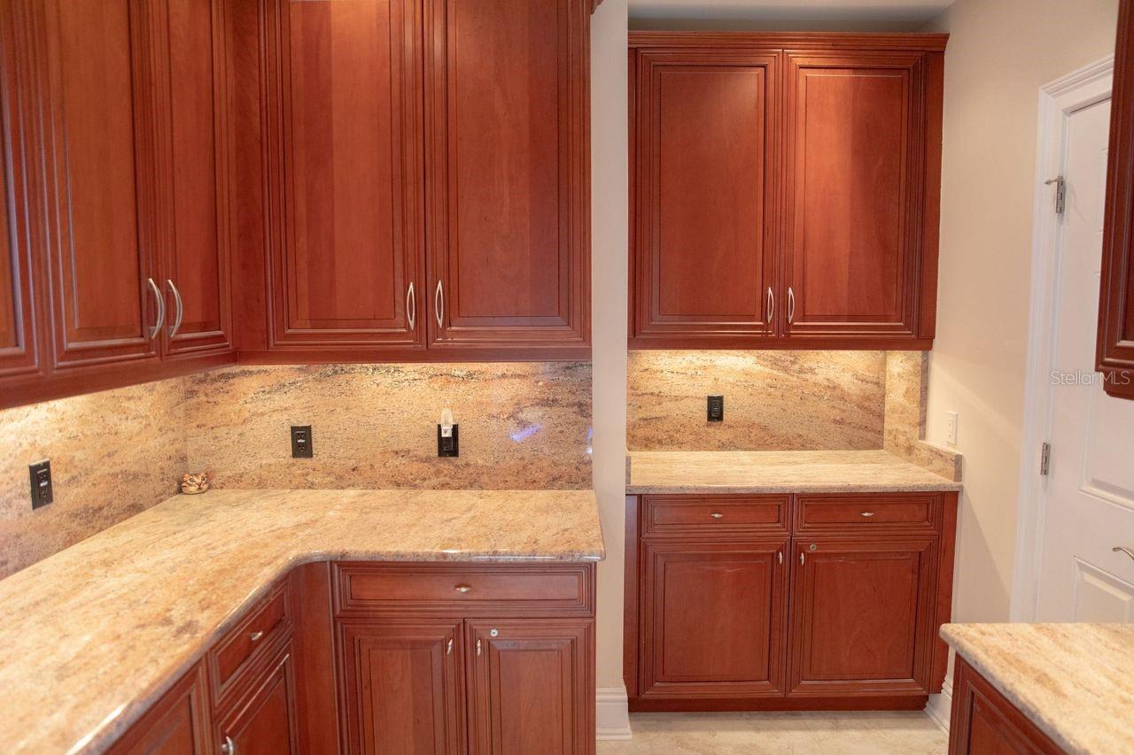 ARMAND BEACH ESTATES - Residential