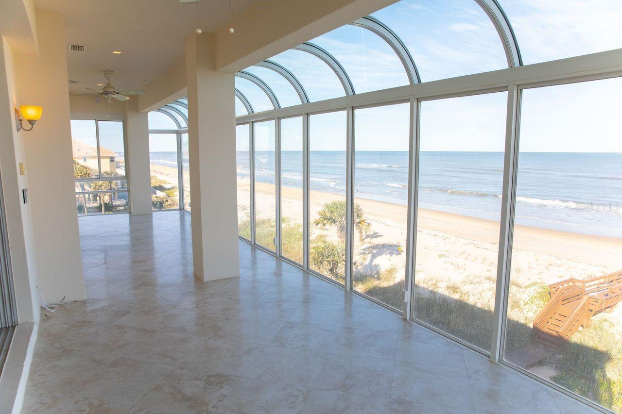 ARMAND BEACH ESTATES - Residential