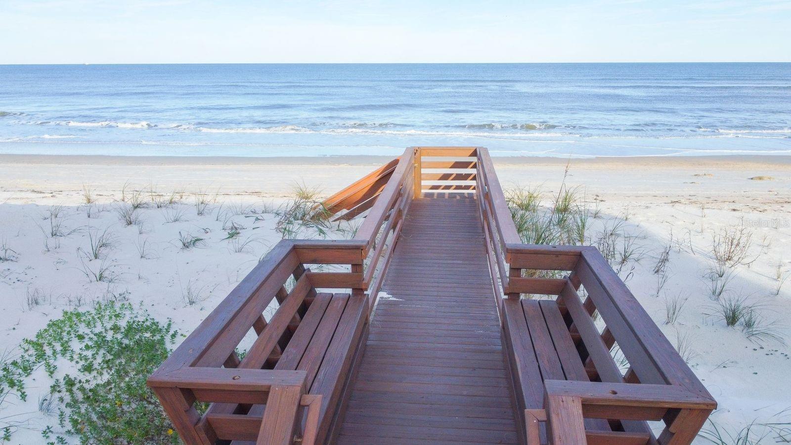 ARMAND BEACH ESTATES - Residential