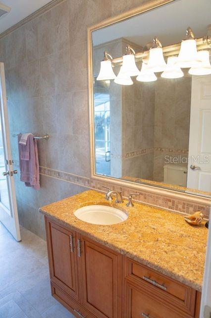 ARMAND BEACH ESTATES - Residential