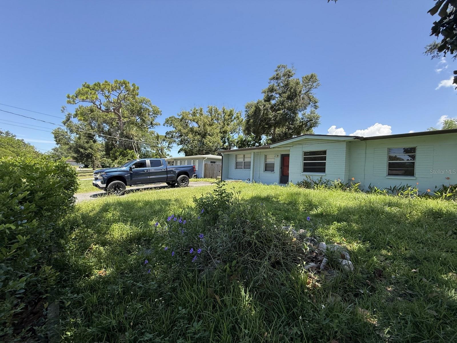 1607 STEVENSONS DRIVE
