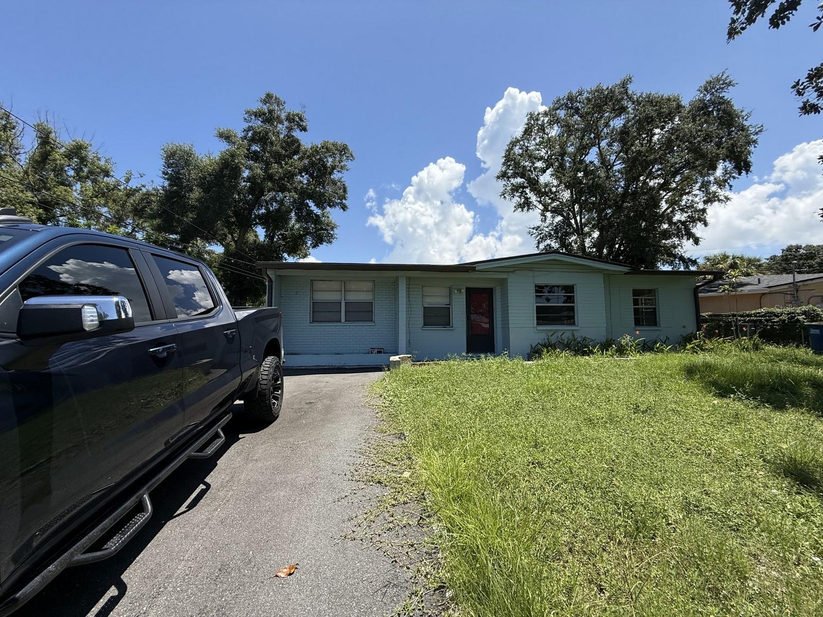 1607 STEVENSONS DRIVE