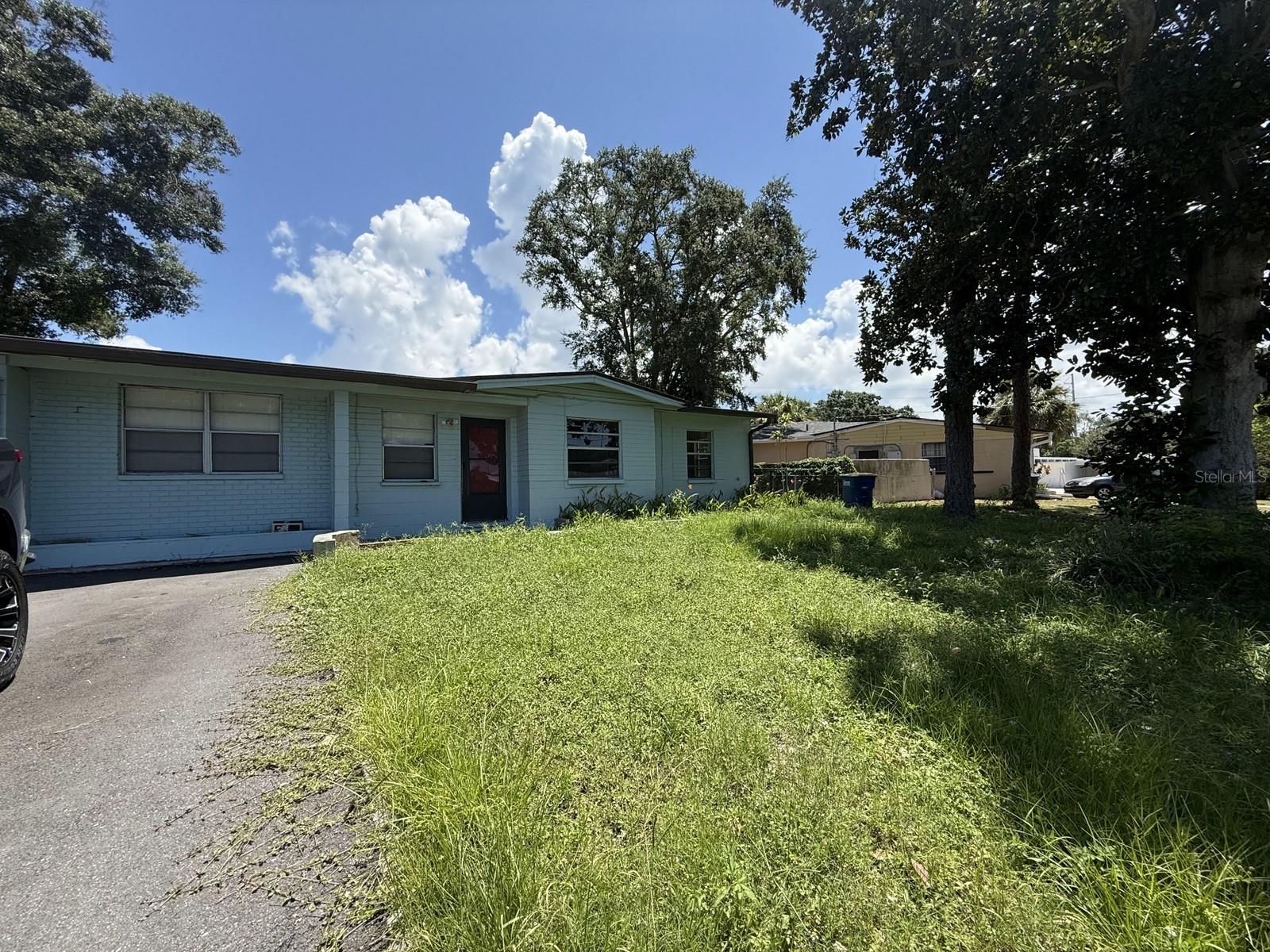 Cash or Hard Money Only! Great opportunity for investors or first time home buyers!
EXCELLENT INVESTMENT, UPSIDE POTENTIAL! With some renovations and TLC this property can make you money, either renting or re-selling it or it could be your dream home at a low price.
Excellent and convenient location! Nearby bus stop, close to shopping mall, hospital, schools, restaurants, parks, easy interstate access to downtown, airport, beaches and many other amenities.
SEND HARD MONEY PRE-APPROVAL LETTER OR PROOF OF FUNDS, PROPERTY SOLD "AS IS" WITHOUT REPAIR OR WARRANTY. SELLER HAS NO KNOWLEDGE OF PROPERTY HISTORY, NO DISCLOSURES OR ASSOCIATION DOCS SUPPLIED. BUYER/BUYER'S AGENT IS RESPONSIBLE FOR VERIFYING HOA INFO & FEES, IF ANY, COMMUNITY RULES, SQ FT, LOT SIZE, ROOM DIMENSIONS AND TAXES.