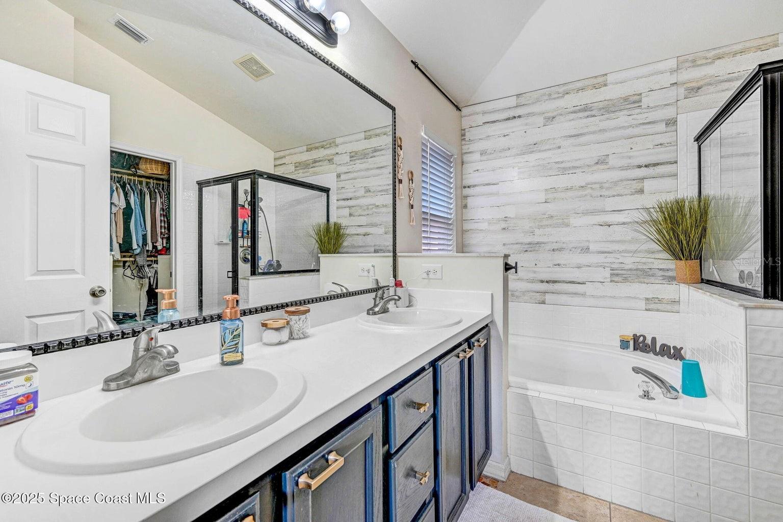 LANSING RIDGE SUB - Residential