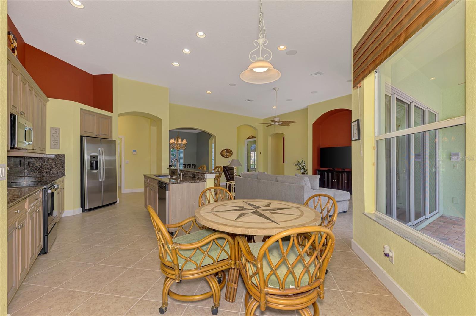 RIVERWOOD - Residential