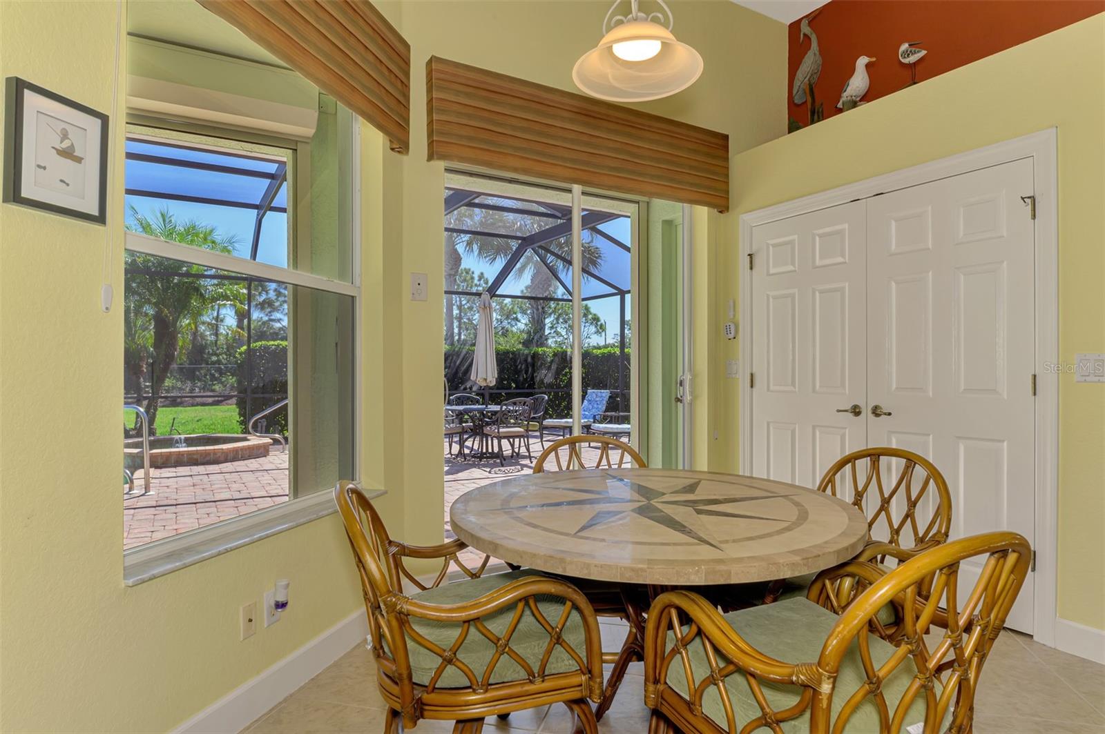 RIVERWOOD - Residential