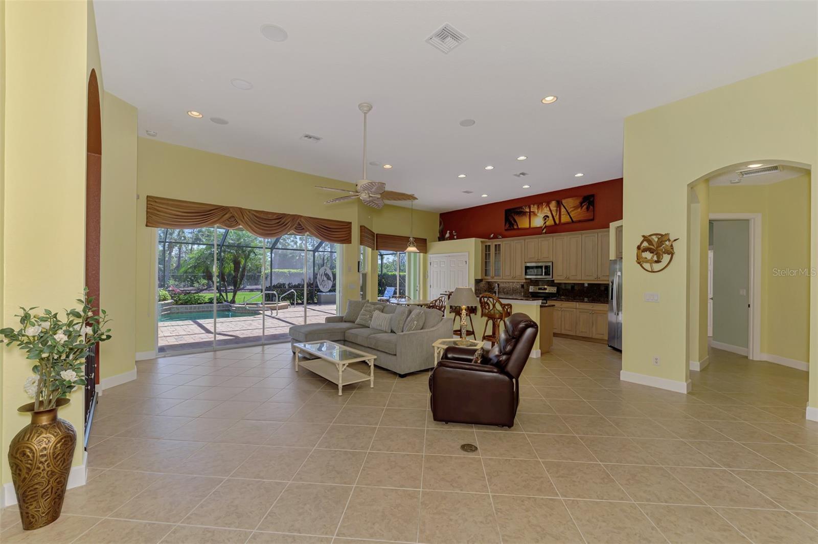 RIVERWOOD - Residential