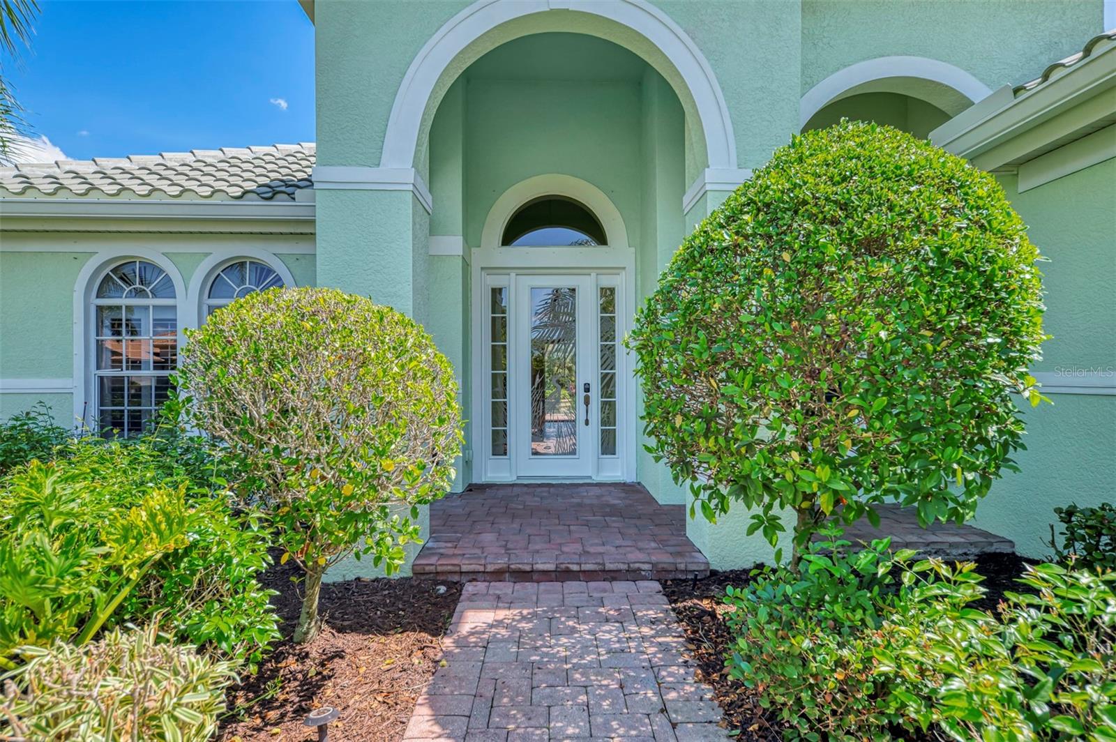 RIVERWOOD - Residential