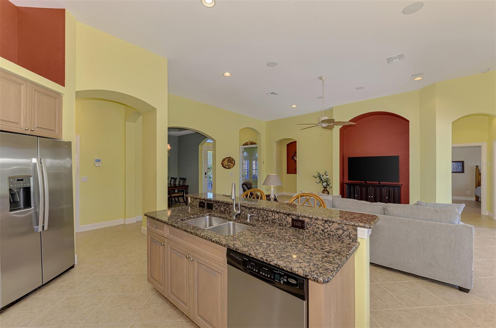 RIVERWOOD - Residential