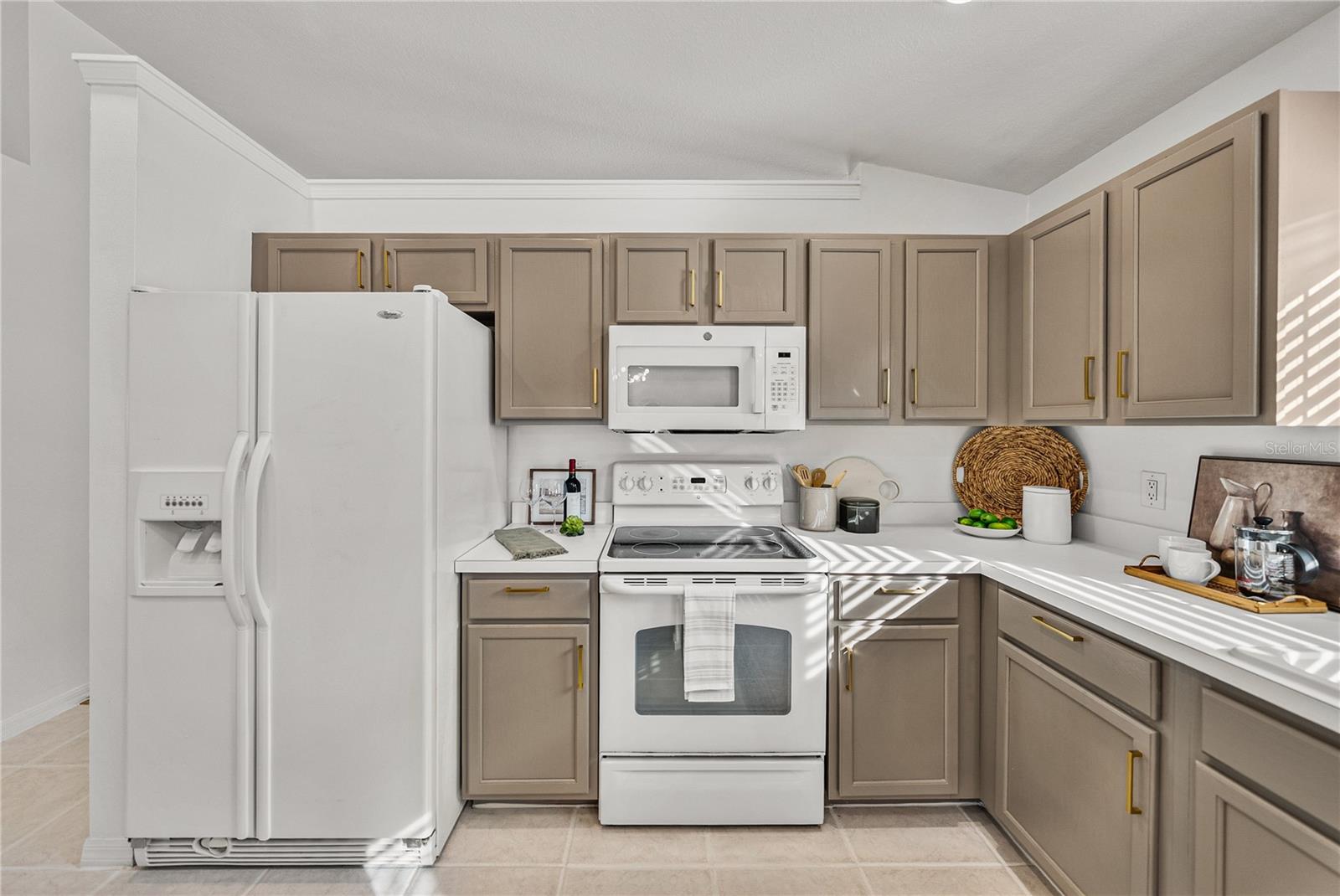 MEADOW POINTE 04 PRCL J - Residential