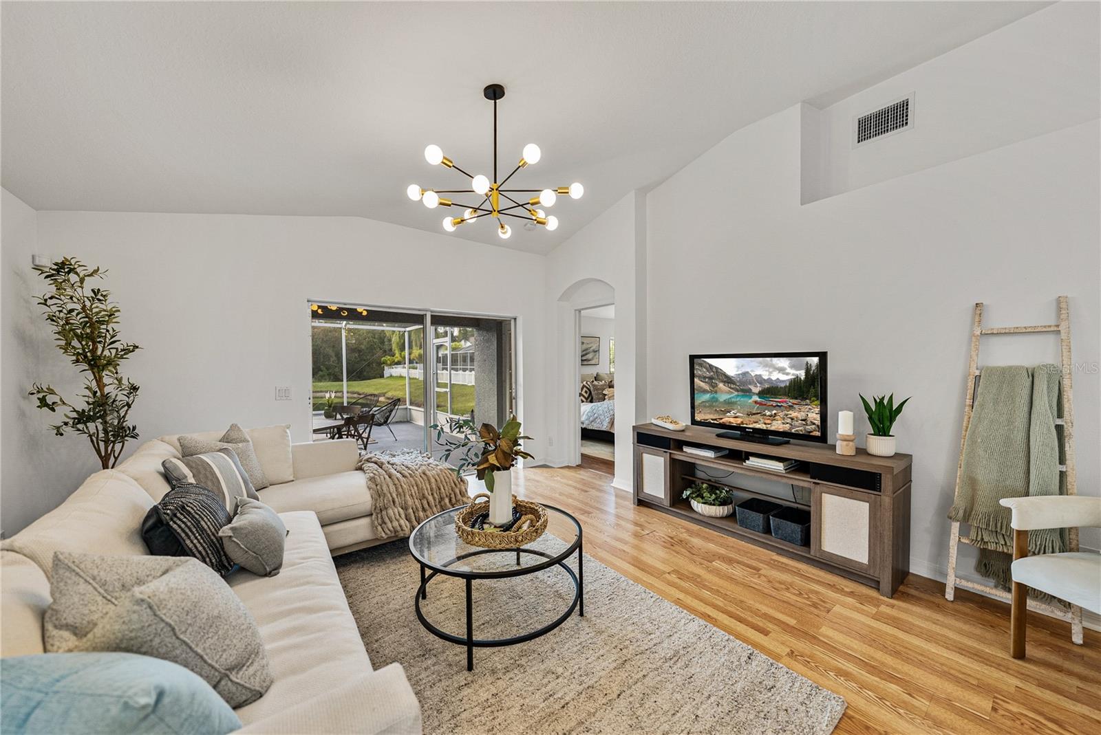 MEADOW POINTE 04 PRCL J - Residential