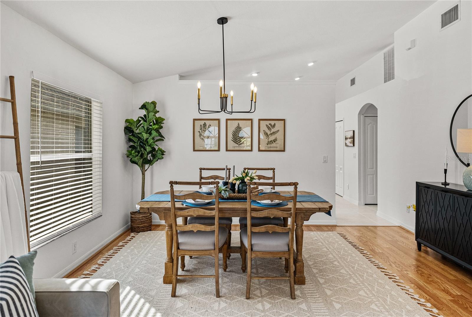 MEADOW POINTE 04 PRCL J - Residential