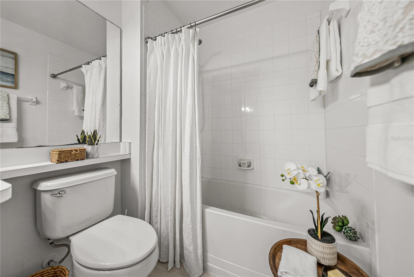 MEADOW POINTE 04 PRCL J - Residential