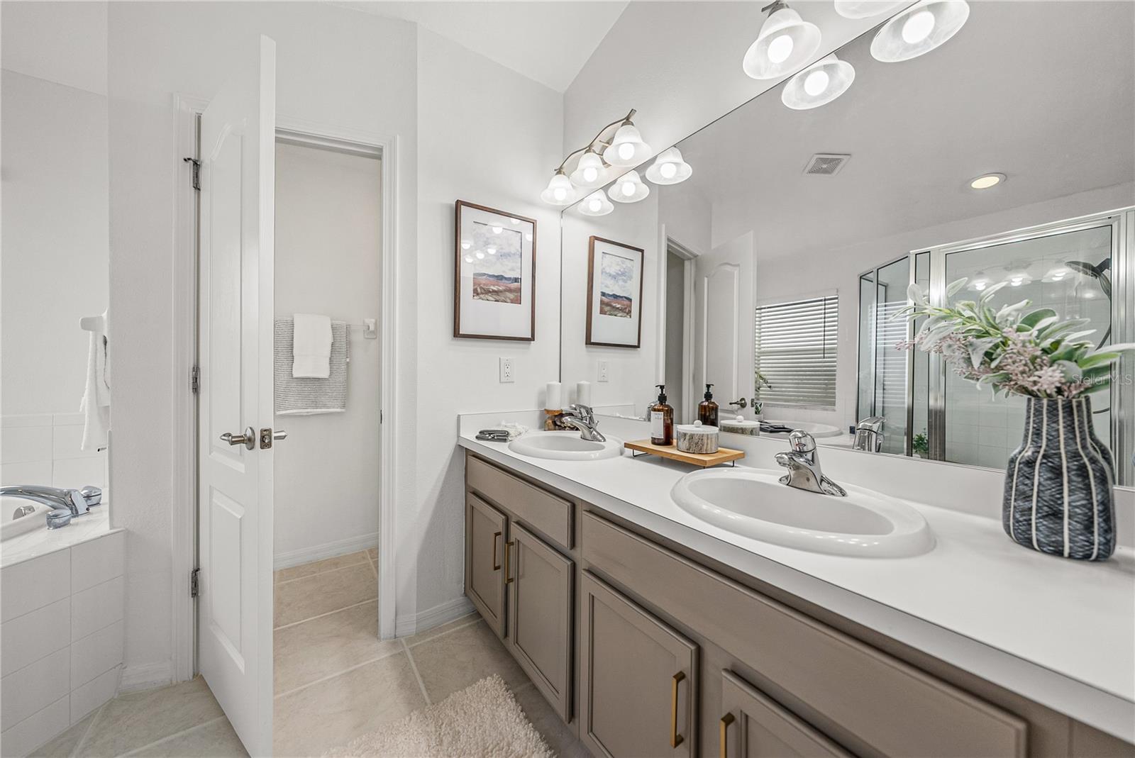 MEADOW POINTE 04 PRCL J - Residential