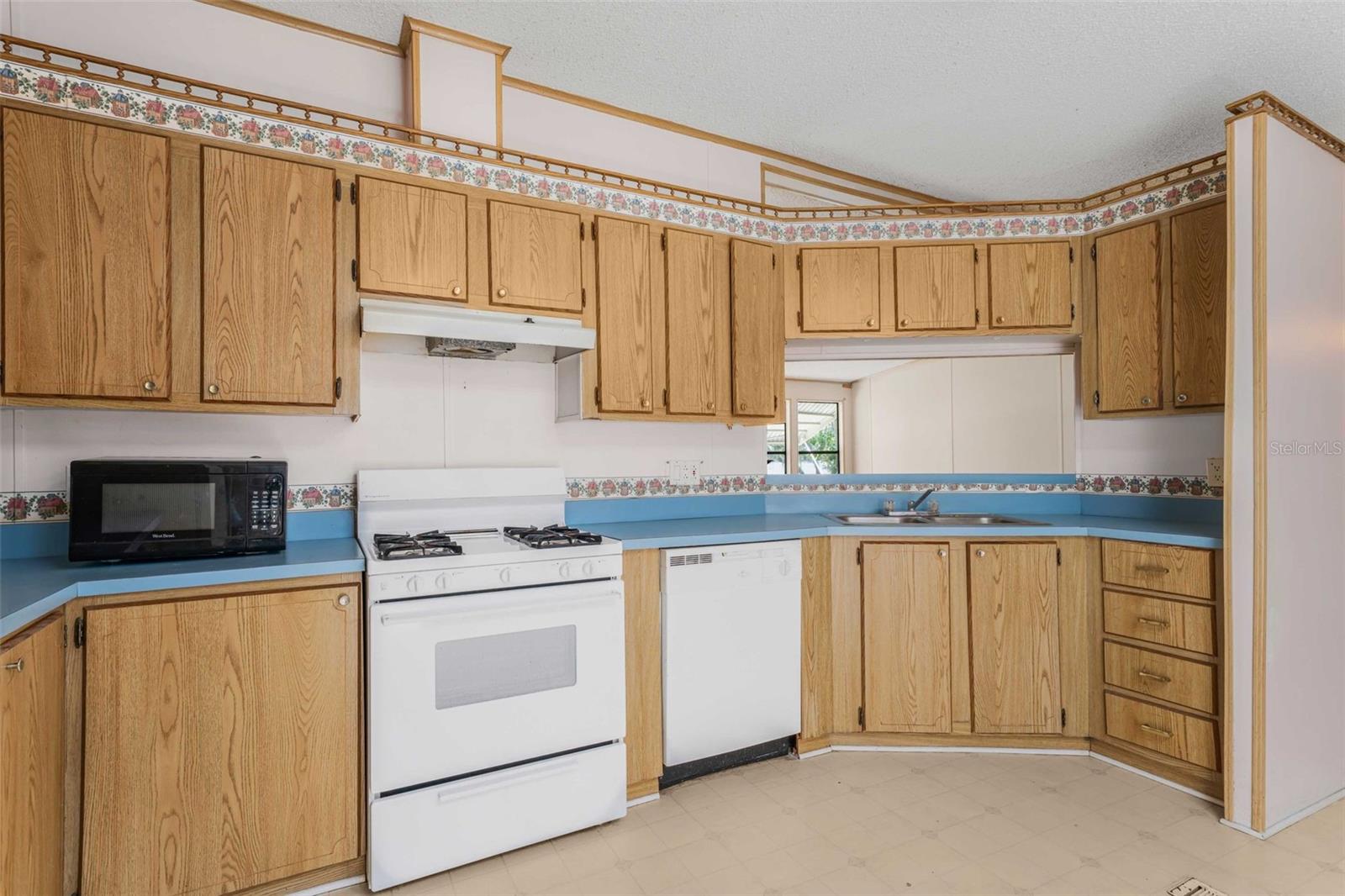 CINNAMON RIDGE - Residential