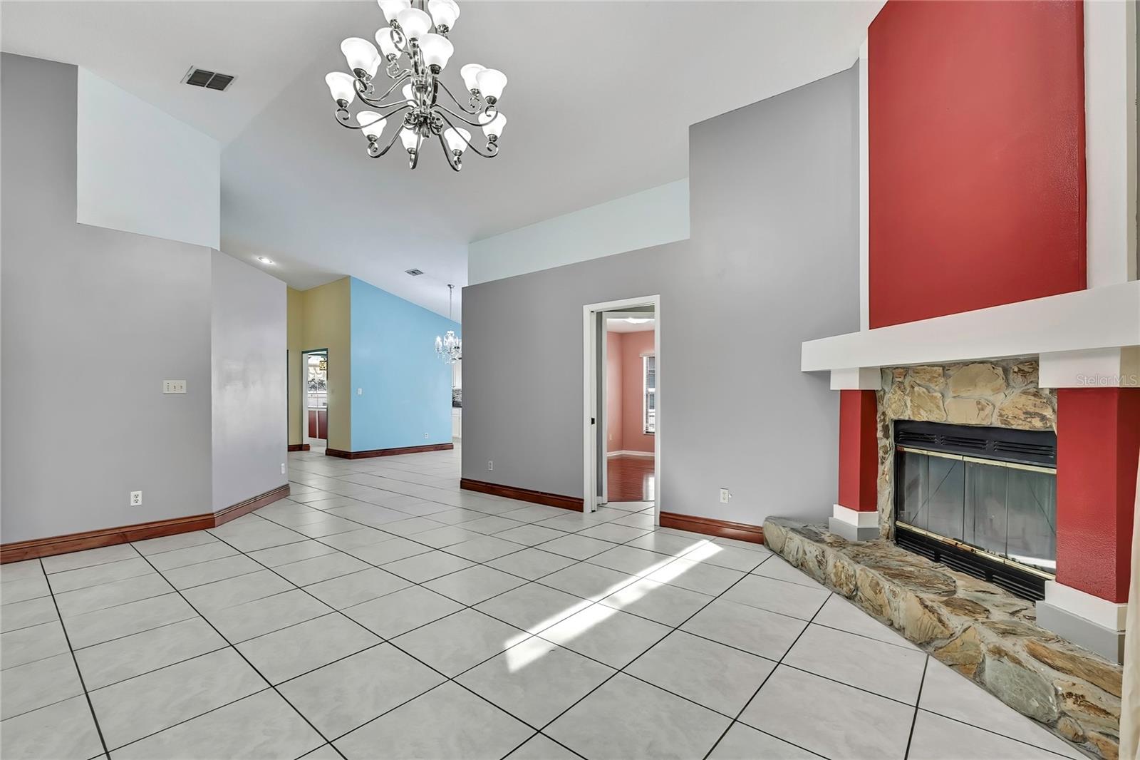 PROVIDENCE LAKES UNIT 111 PHAS - Residential