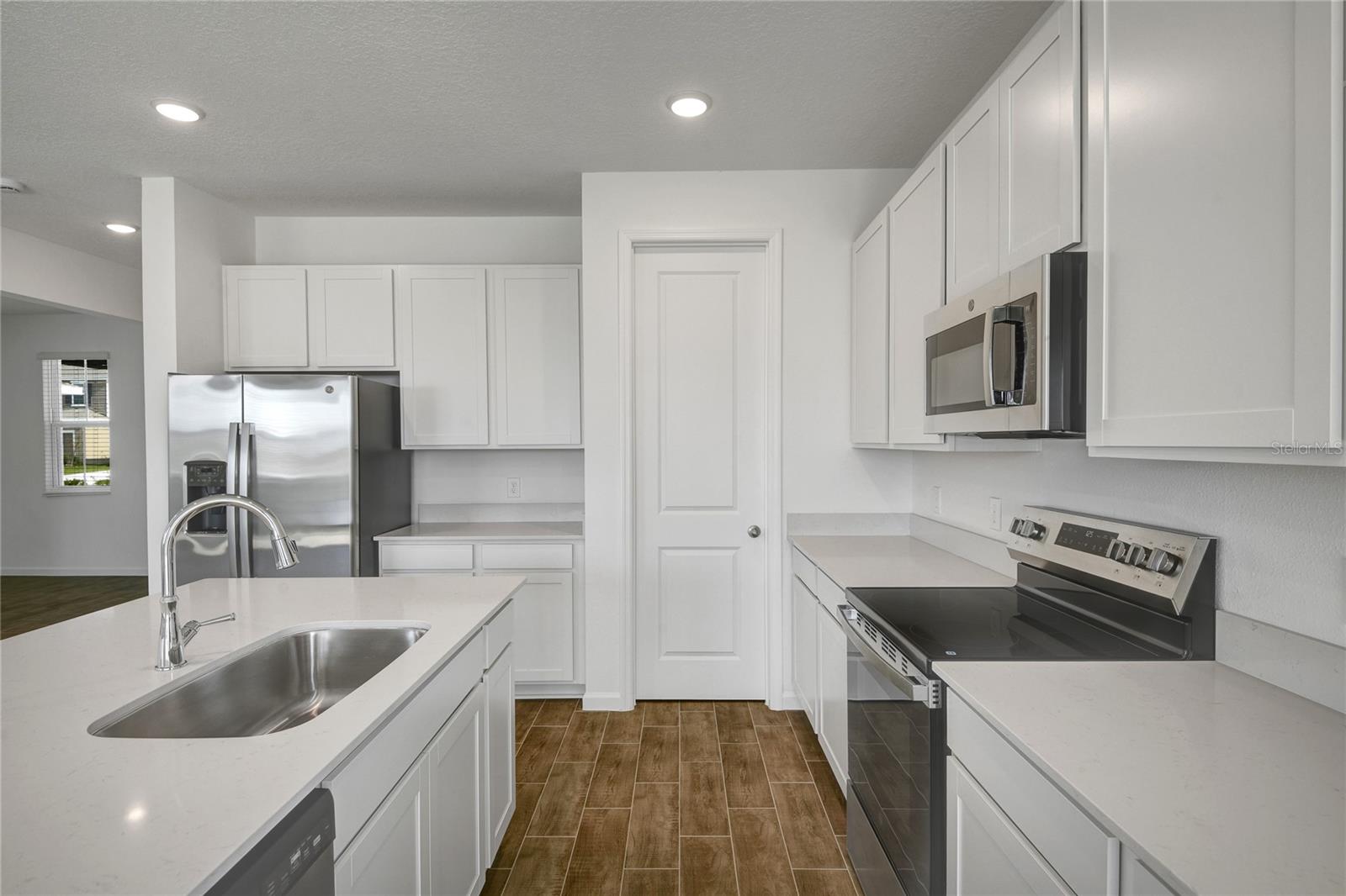 SEASONS AT SCENIC TERRACE - Residential