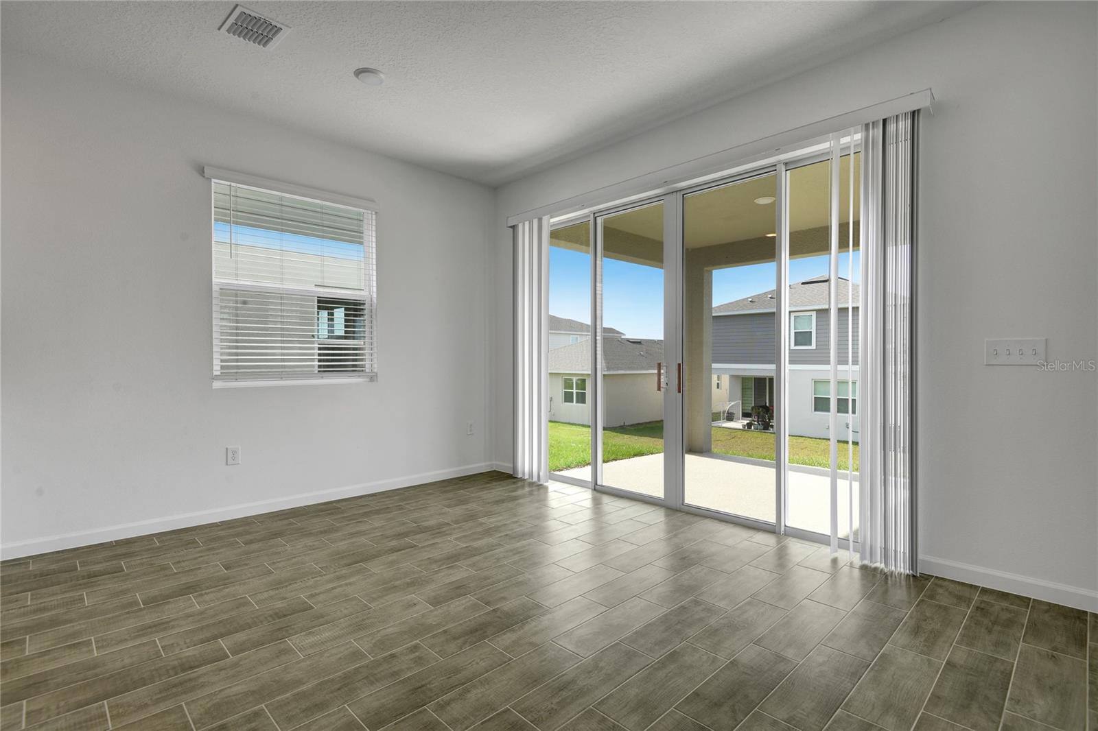 SEASONS AT SCENIC TERRACE - Residential