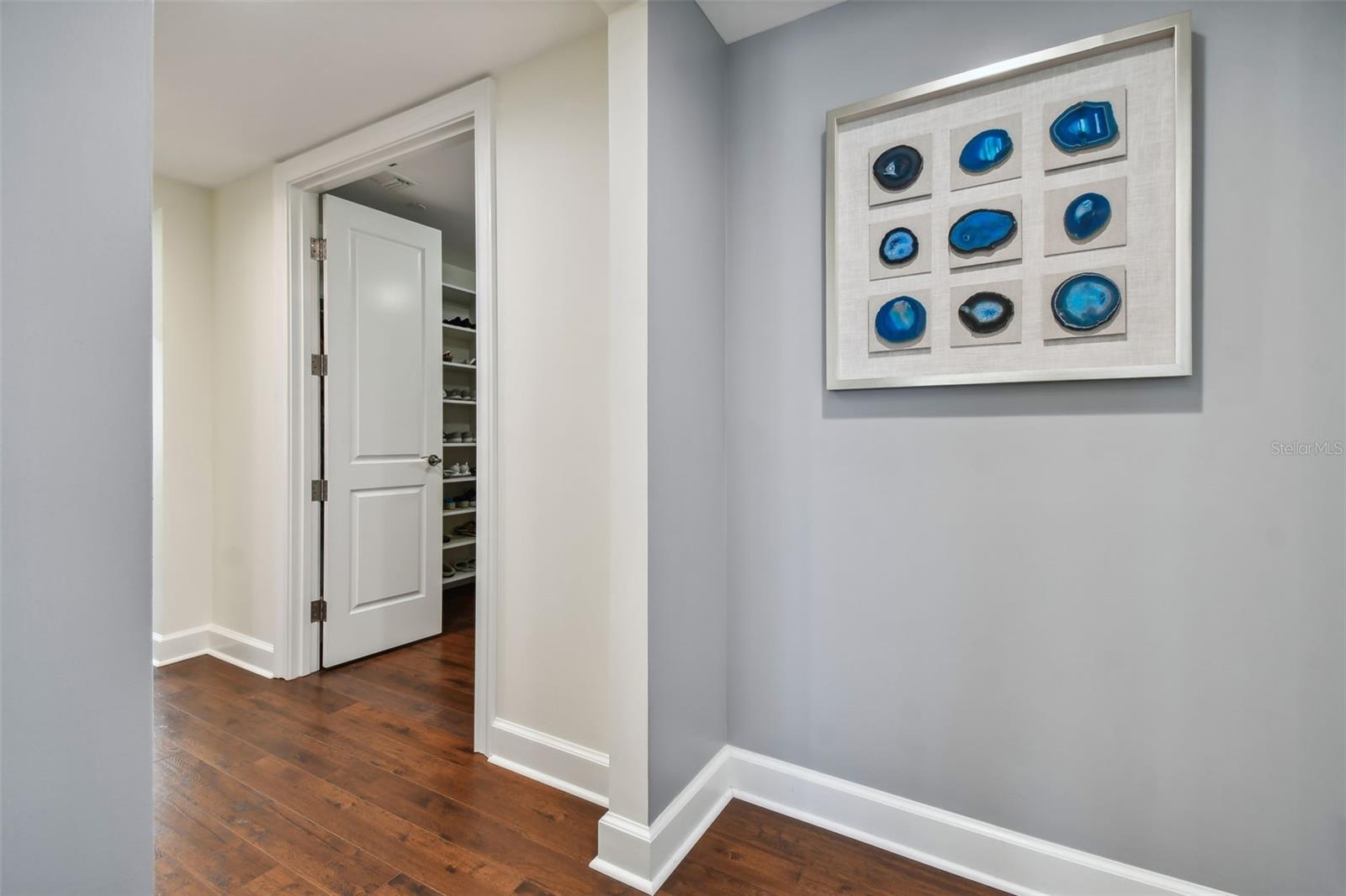 PARKSHORE PLAZA CONDO - Residential