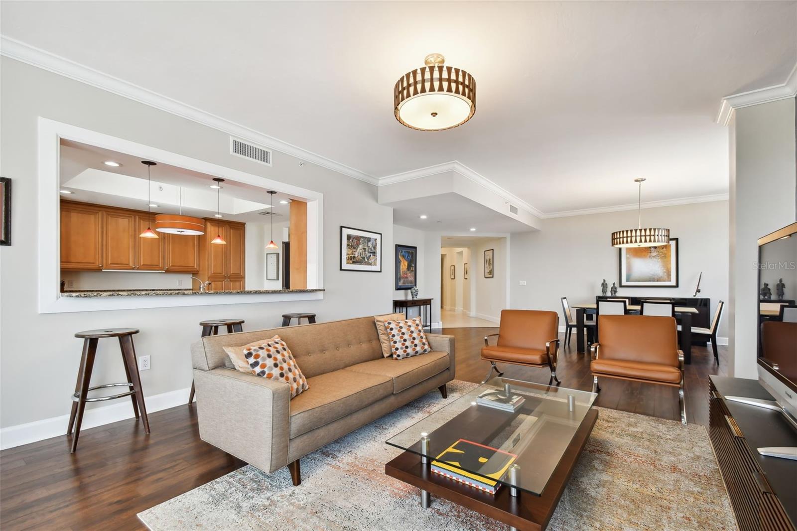 PARKSHORE PLAZA CONDO - Residential