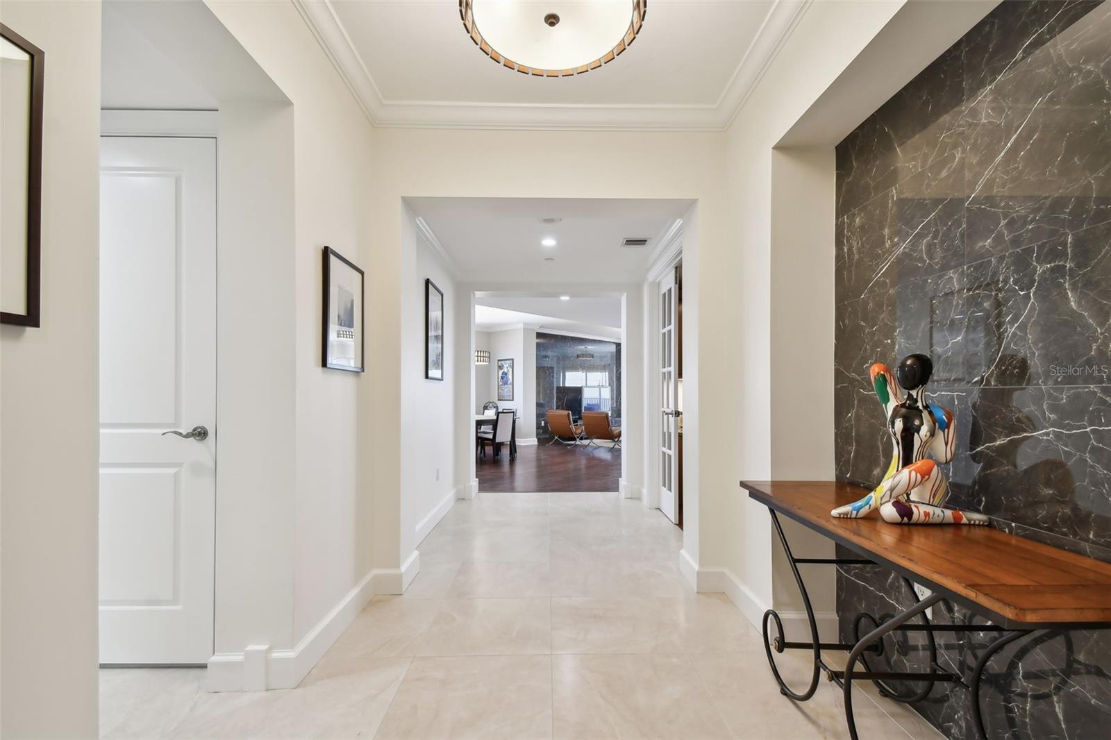 PARKSHORE PLAZA CONDO - Residential