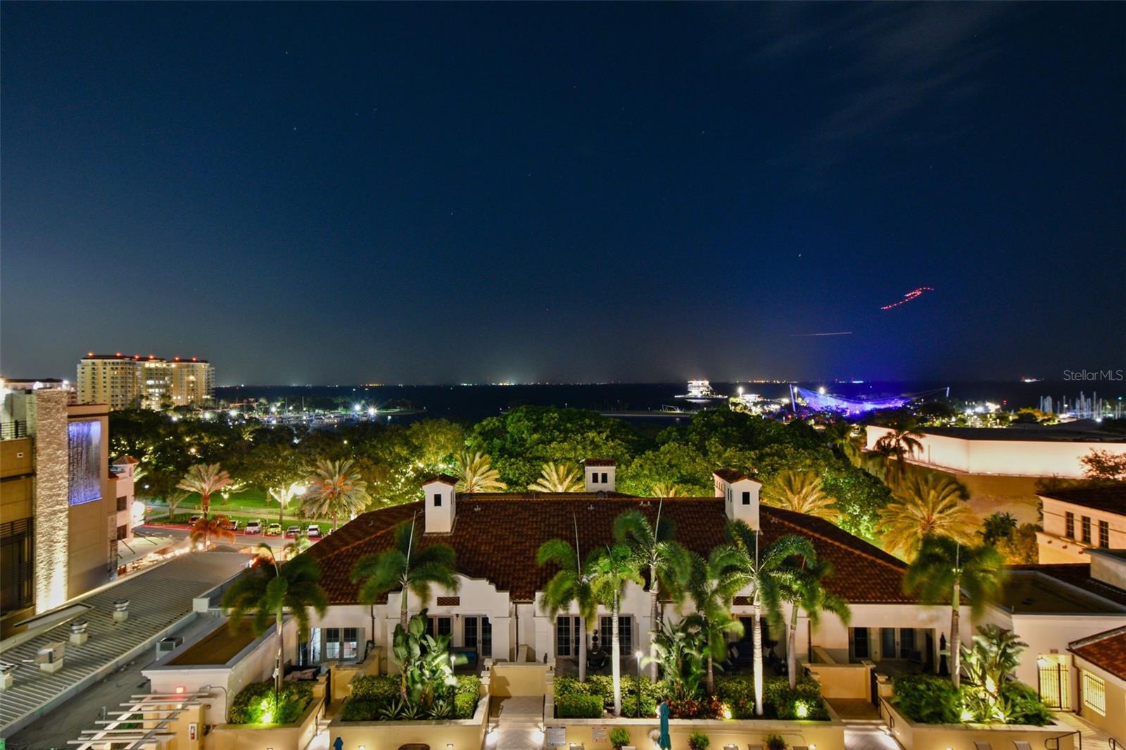 PARKSHORE PLAZA CONDO - Residential