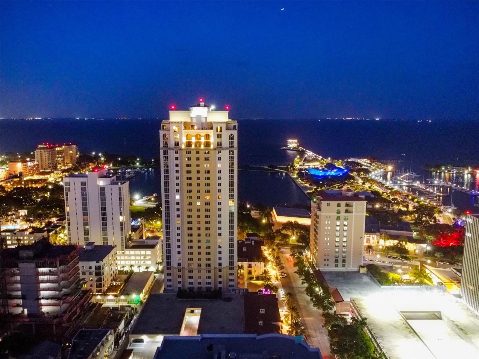 PARKSHORE PLAZA CONDO - Residential